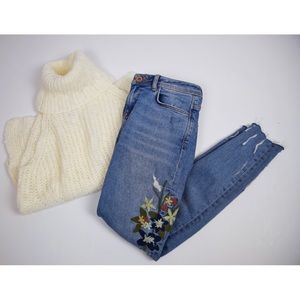 Willow Neck Sweater Tank